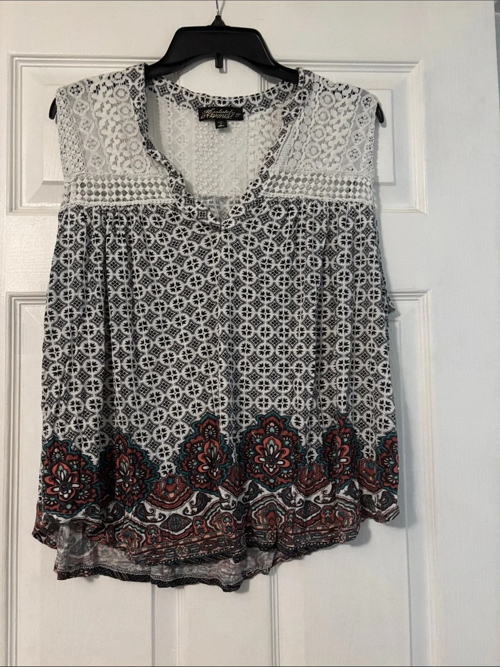 Absolutely Famous Black & White Lace Yoke Camisole with Red and Teal Hem